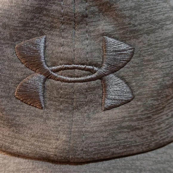 Ladies Under Armour Baseball Cap - Picture 5 of 7